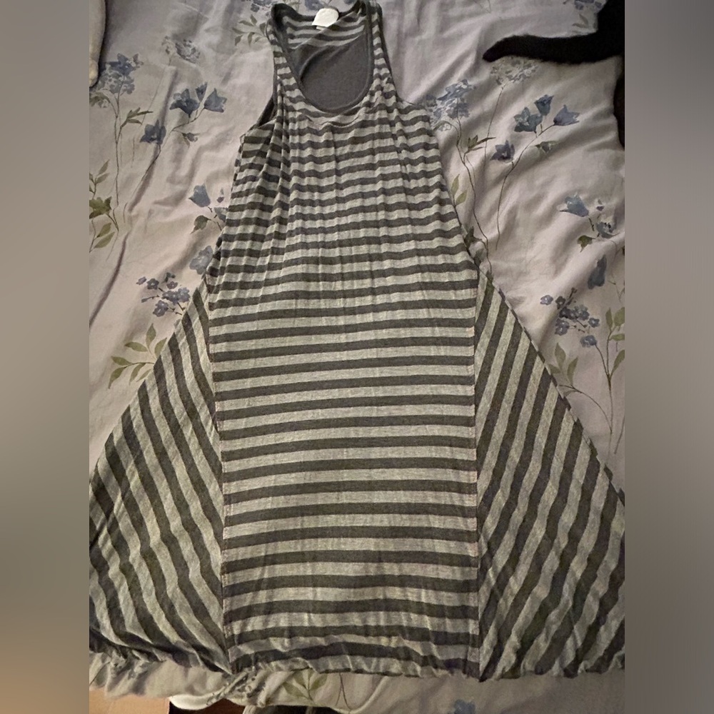 Athleta Gray Reversible Bubble Hem Dress, Size M